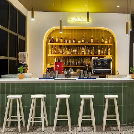 מלון Onyour Dreams *