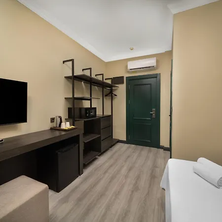 Onyour Dreams Μπέλεκ